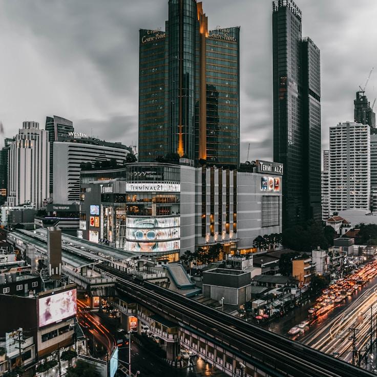 Family routine and school logistics in Paris